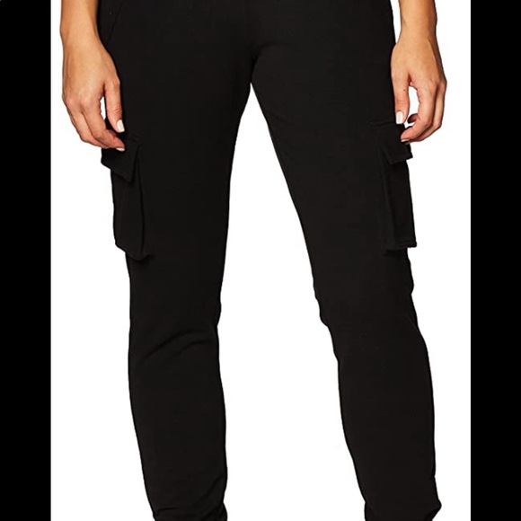 Unwind Cargo Pants Alo Yoga 